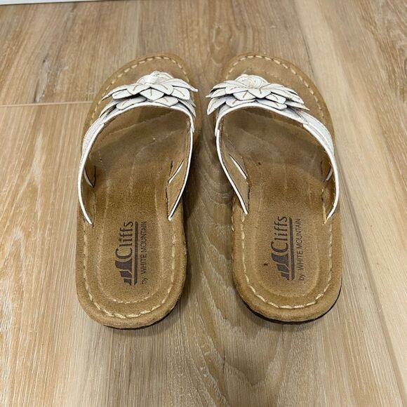 CLIFFS BY WHITE MOUNTAIN Women’s Cove White Thong Sandals Size 6.5 - Picture 2 of 5